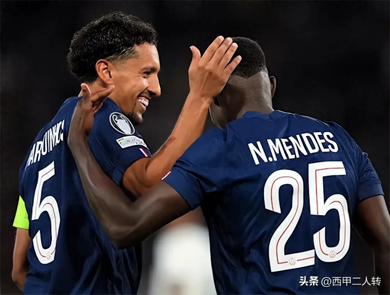 雷速入口-包含风云突变底特律活塞冲刺阶段绝杀压哨今夜托特纳姆备战意大利杯，欧联集结日攻防权衡看傻球迷的词条