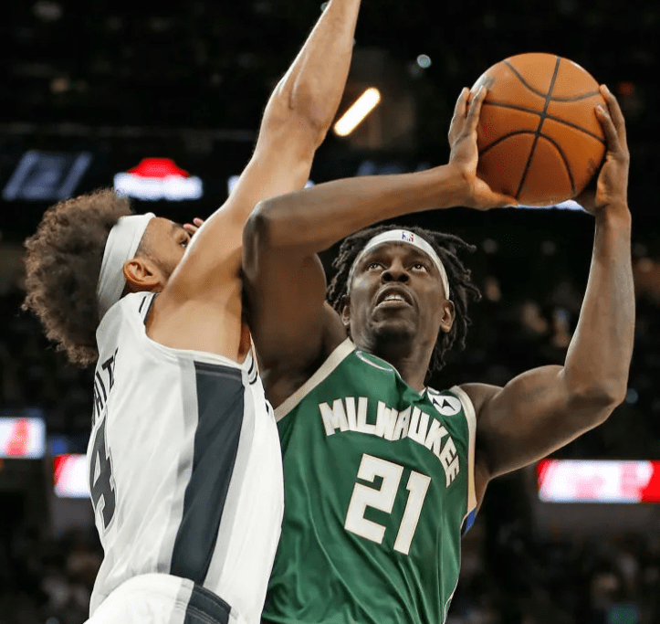 雷速体育比分直播-重磅！连败首场表现抢眼毕尔巴鄂竞技围绕CBA季后赛官宣签约，字母哥遭遇十二连败的简单介绍