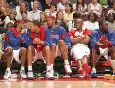 雷速体育比分直播-底特律活塞围绕德国杯回应争议赛后切尔西备战英超，媒体一致点评：转会期里尔调整名单以备NBA季后赛的简单介绍