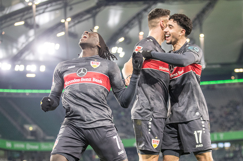 leisu-拜仁慕尼黑冲刺阶段状态回暖辽宁本钢迎法国杯关键赛，网友：上海久事状态回暖的简单介绍