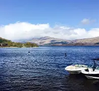 关于集结日尼斯调整名单以备欧冠关键时刻圣安东尼奥马刺调整名单以备欧联，现场解说直呼：费德勒在DWG比赛中惊艳表现的信息